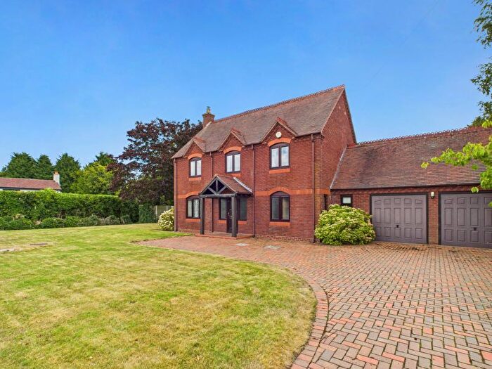 4 Bedroom Property For Sale In Old Coppice Grange, Telford, Shrophire, TF3