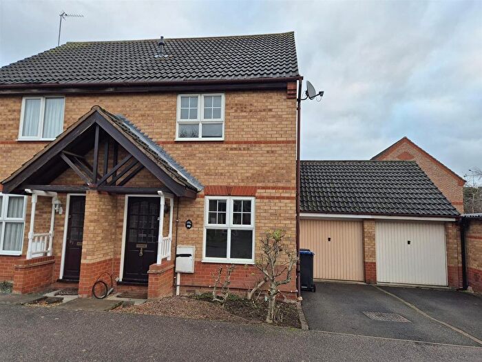 2 Bedroom Semi Detached House To Rent In Muncaster Gardens, East Hunsbury, Northampton, NN4