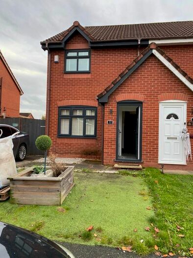 2 Bedroom Semi-Detached House To Rent In Lune Road, Platt Bridge, Wigan, WN2