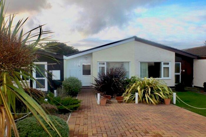 2 Bedroom Property To Rent In Ellen Close, Truro, TR4