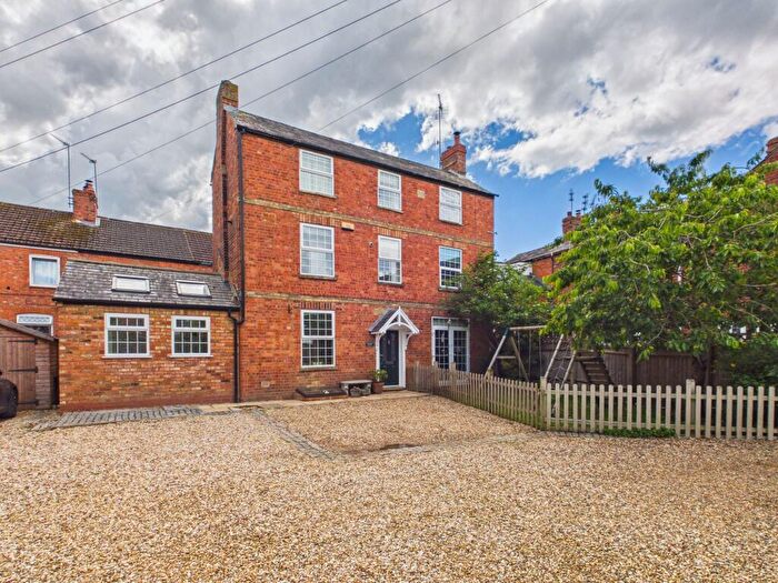4 Bedroom Detached House For Sale In Heath Terrace, Towcester, NN12
