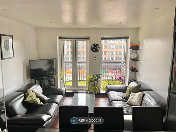 2 Bedroom Flat To Rent In Central House, London, E15