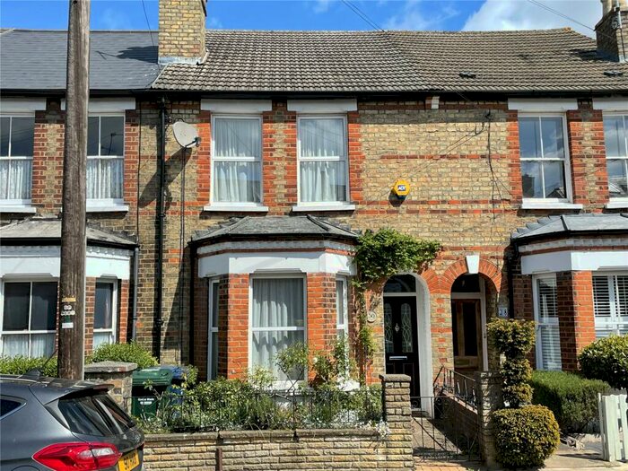 3 Bedroom Terraced House To Rent In Carnarvon Road, Barnet, EN5
