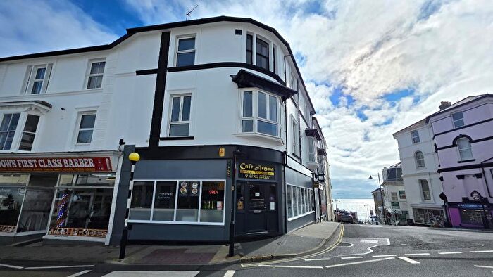 2 Bedroom Flat For Sale In Pier Street, Sandown, Isle Of Wight, PO36