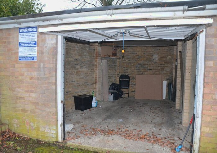 Garage / Parking To Rent In Belvedere Road, Crystal Palace, SE19