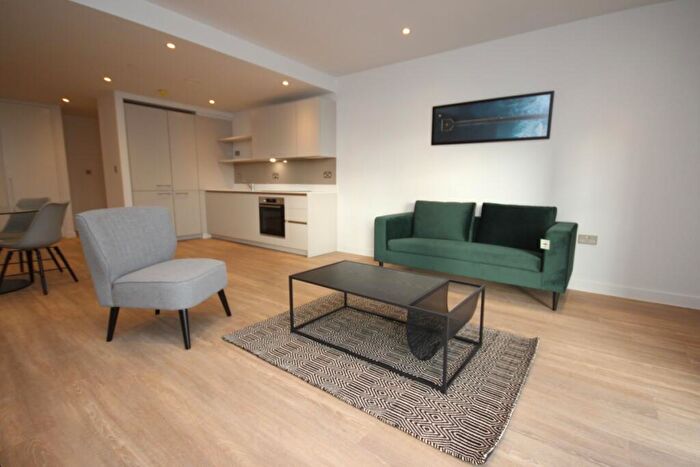 1 Bedroom Apartment To Rent In Carding Building, Whitworth Street Manchester, M1