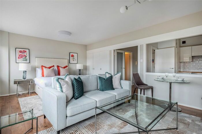 1 Bedroom Flat To Rent In Luke House, Abbey Orchard Street, Westminster, London, SW1P