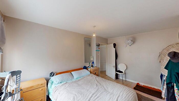 1 Bedroom Flat For Sale In Lansdowne Road, Croydon, CR0