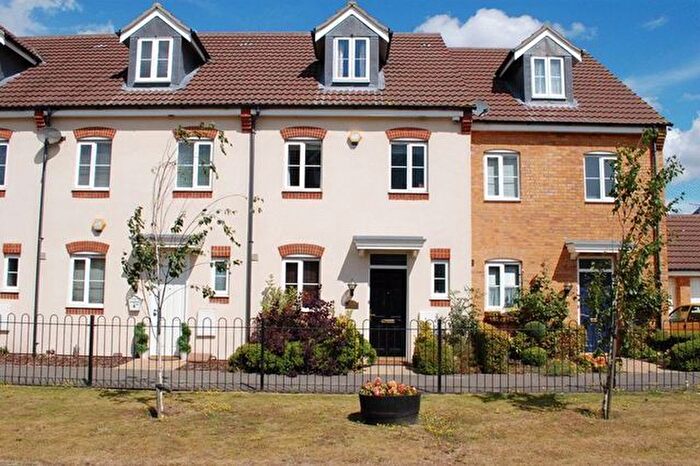 3 Bedroom Terraced House To Rent In Wingfield Drive, Orsett Village, Essex, RM16