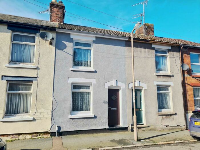 3 Bedroom Terraced House To Rent In Garland Road, Harwich, CO12