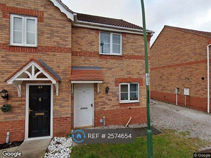 2 Bedroom Semi-Detached House To Rent In Weave Close, Nottingham, NG6