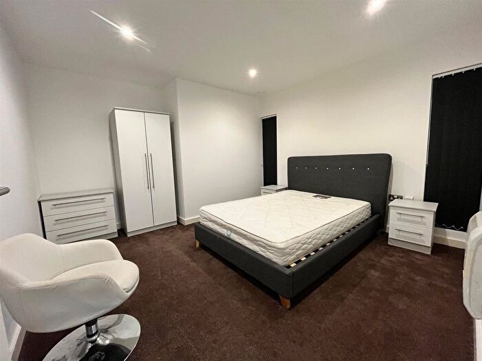 1 Bedroom Flat To Rent In Hill Quays (Block B), Commercial Street, Manchester, M15
