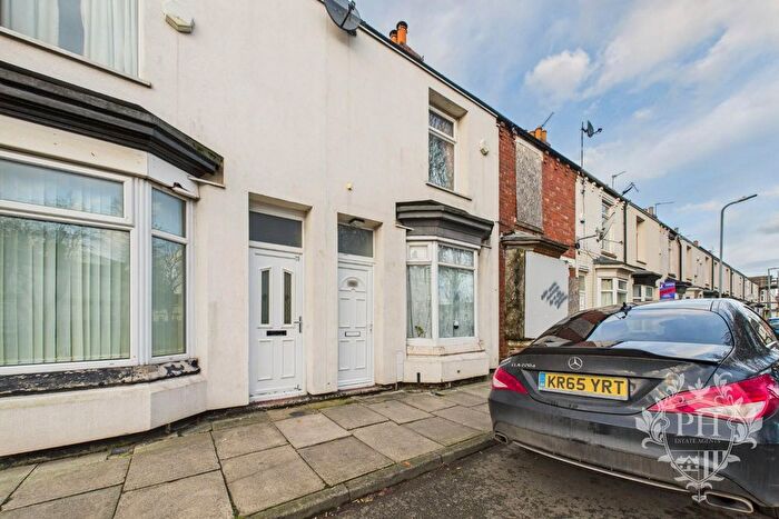 2 Bedroom Terraced House For Sale In Outram Street, Middlesbrough, TS1