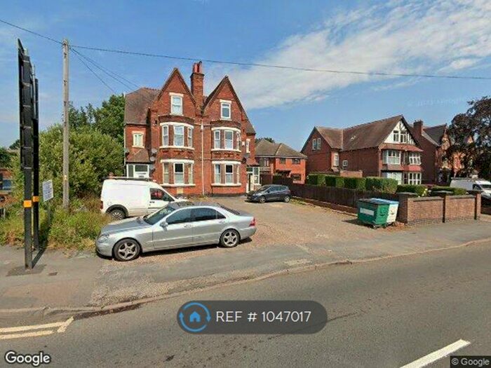 Studio To Rent In Middleton Hall Road, Birmingham B30