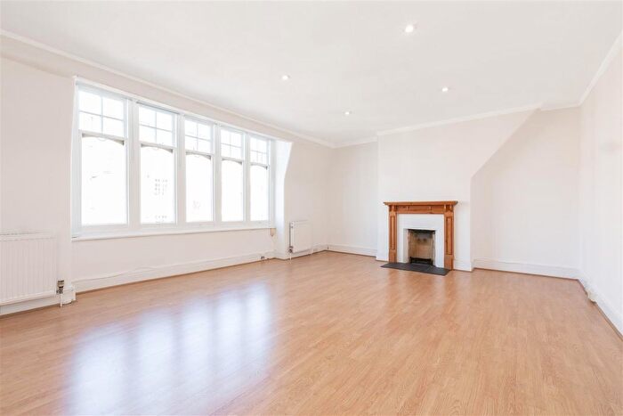 1 Bedroom Flat To Rent In Glenmore Road, London, NW3