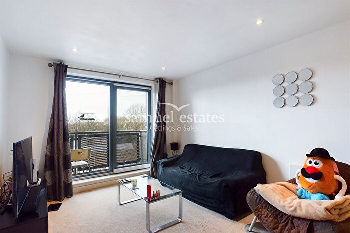 1 Bedroom Flat To Rent In Vista House, Chapter Way, Colliers Wood, SW19
