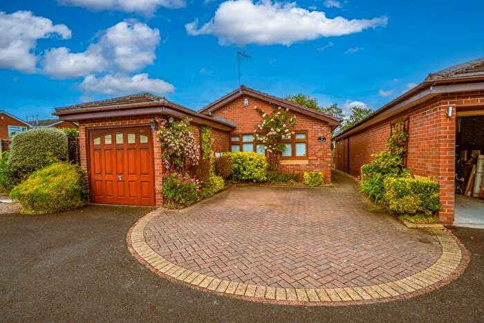 3 Bedroom Detached Bungalow For Sale In Mount Pleasant, Kingswinford, DY6