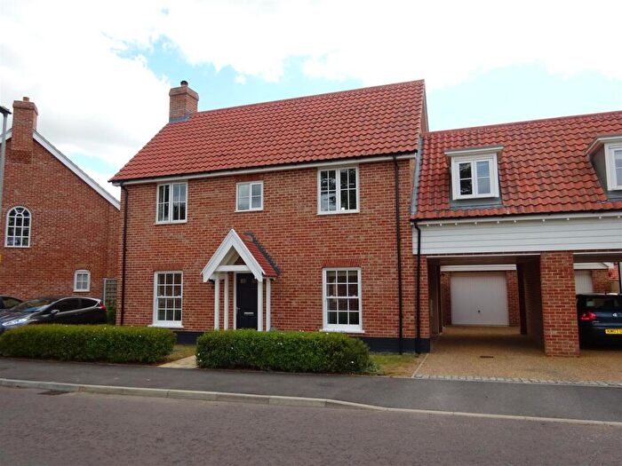 4 Bedroom Link Detached House To Rent In Framlingham, IP13