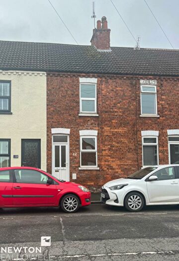 2 Bedroom Terraced House To Rent In Tiln Lane, Retford, DN22