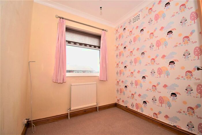 3 Bedroom Semi-Detached House To Rent In Brandon Road, Scunthorpe, DN15