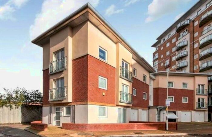 2 Bedroom Flat To Rent In Winterthur Way, Victory Hill, Basingstoke RG21