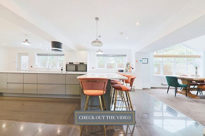 4 Bedroom Detached House For Sale In North Moor Lane, Cottingham, HU16