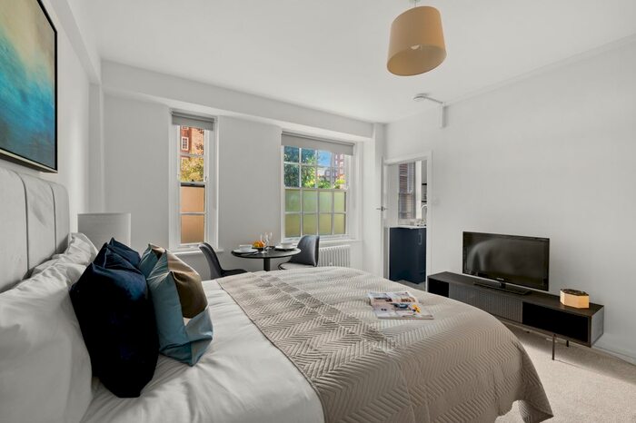 Studio To Rent In Dolphin Square, Chichester Street, London Lx, London, SW1V