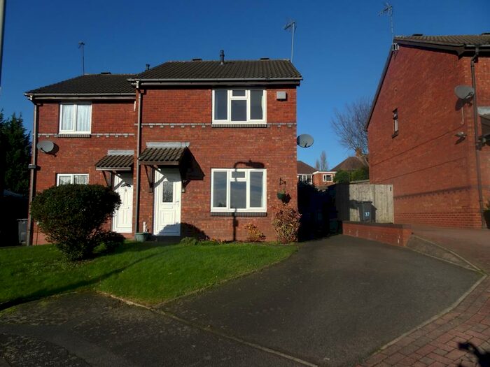 3 Bedroom Semi-Detached House To Rent In Dorrington Green, Great Barr, B42