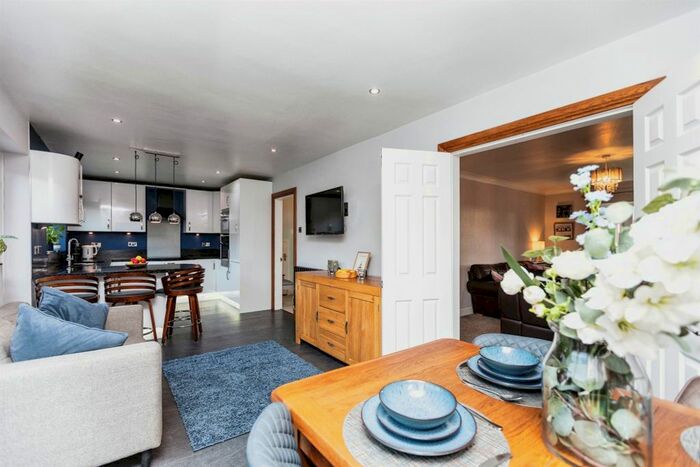 4 Bedroom Detached House For Sale In Tabard Road, Eggborough, Goole, DN14