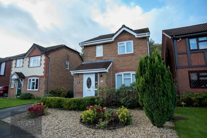 3 Bedroom Detached House For Sale In Brecon Heights, Victoria, NP23