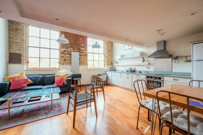 1 Bedroom Flat To Rent In Clark Street, Stepney, London, E1