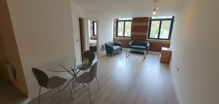 2 Bedroom Apartment To Rent In Conditioning House, Cape Street, Bradford, Yorkshire, BD1