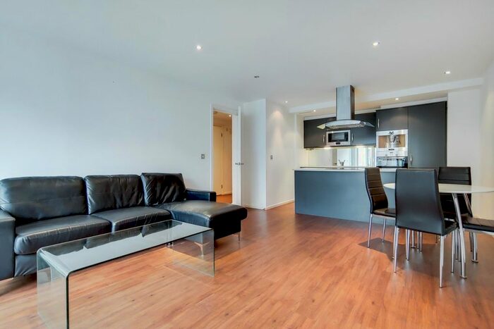 2 Bedroom Flat To Rent In The Oxygen Apartments, Roya Victoria Dock, E16
