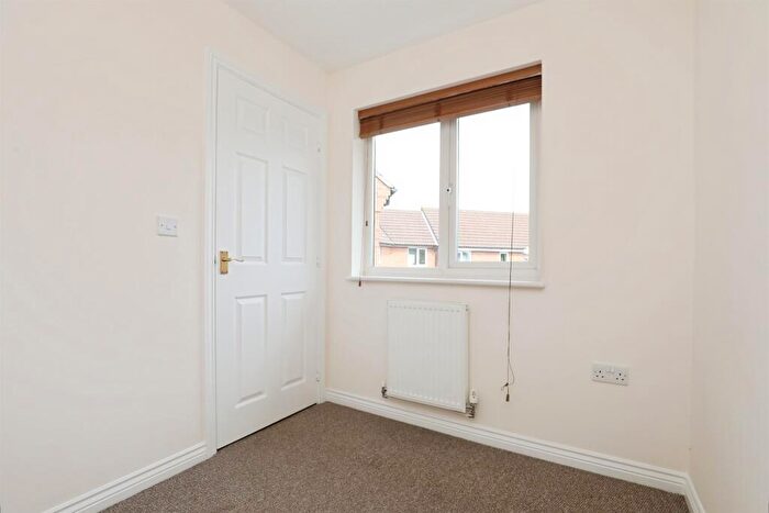3 Bedroom End Of Terrace House For Sale In Jentique Close, Dereham, NR19