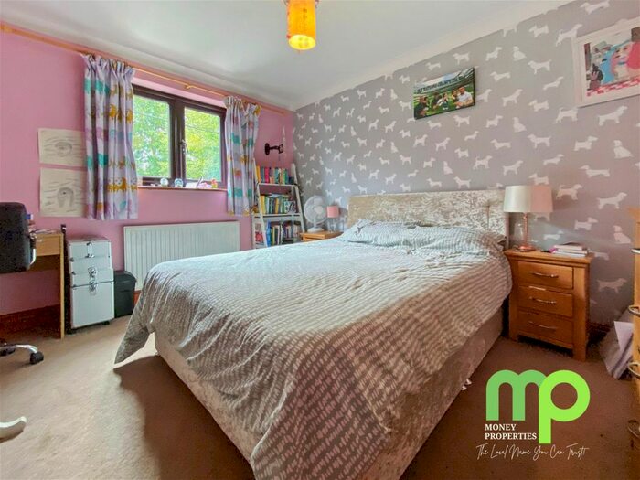 4 Bedroom Detached House For Sale In Norwich Road, Besthorpe, NR17