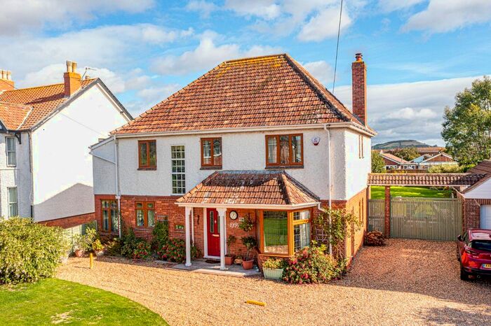 4 Bedroom Detached House For Sale In Berrow Road, Burnham-On-Sea, Somerset, TA8