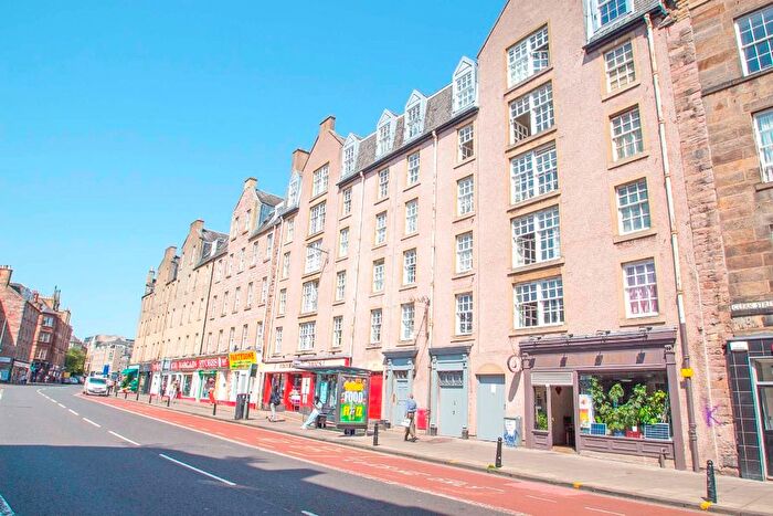 2 Bedroom Flat To Rent In St Patricks Square, Edinburgh, EH8
