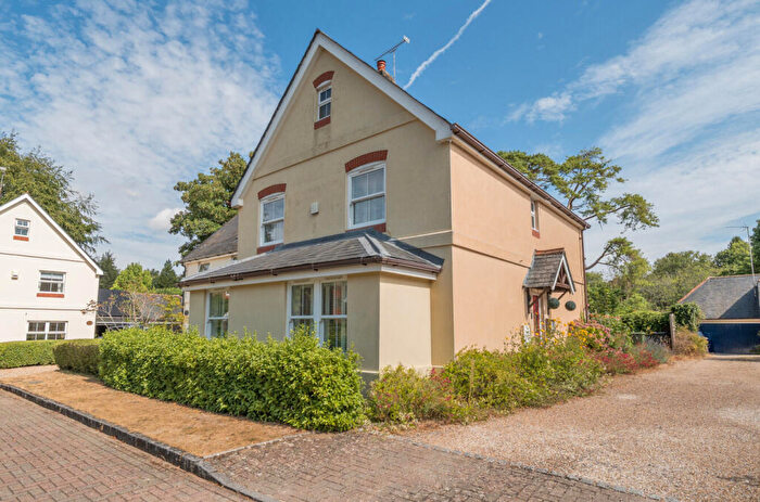 3 Bedroom Detached House For Sale In Maltbys, Selborne, Alton, Hampshire, GU34