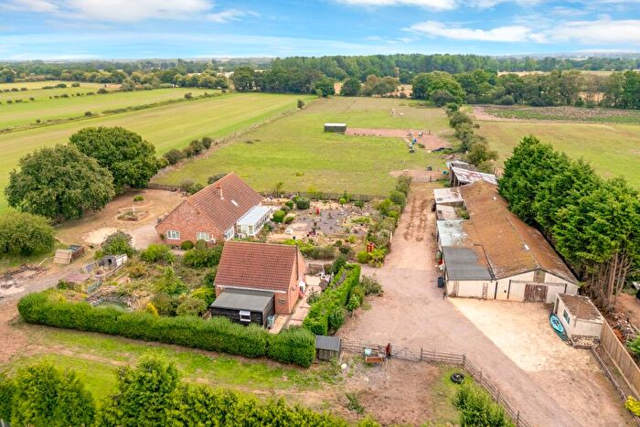 4 Bedroom Detached Bungalow For Sale In New Lane, Girton, NG23