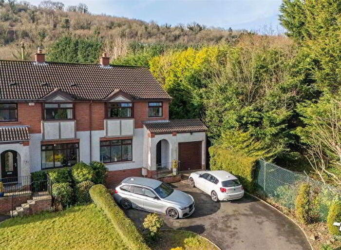 3 Bedroom Semi-Detached House For Sale In Hillside View, Newtownabbey, BT36