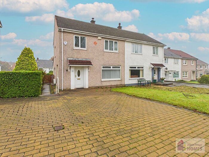 3 Bedroom Semi-detached House For Sale In Naysmyth Bank, The Murray, East Kilbride, G75
