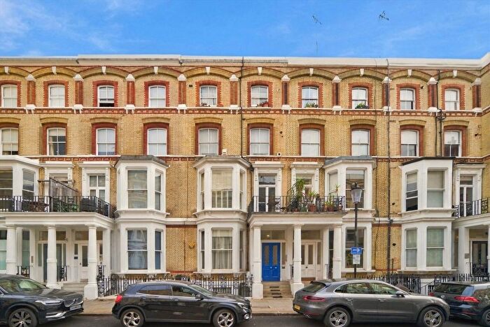 2 Bedroom Flat For Sale In Cheniston Gardens, Kensington, W8