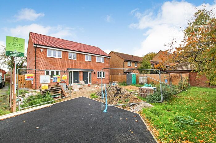 3 Bedroom Semi Detached House For Sale In Chestnut Drive, Soham, CB7