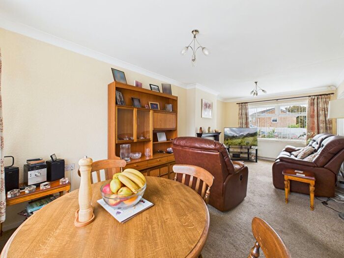 2 Bedroom End Of Terrace House For Sale In Chain Lane, Laffak, St Helens, WA11