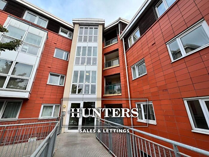 2 Bedroom Flat To Rent In The Waterfront, Selby, YO8