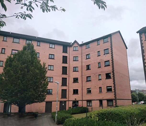 2 Bedroom Flat To Rent In Riverview Place, Glasgow, G5