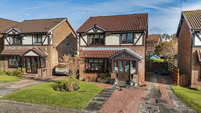 3 Bedroom Detached House For Sale In Whitelea Avenue, Kilmacolm, PA13