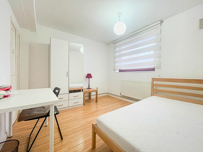 1 Bedroom Flat To Rent In Geldeston Road, London, E5