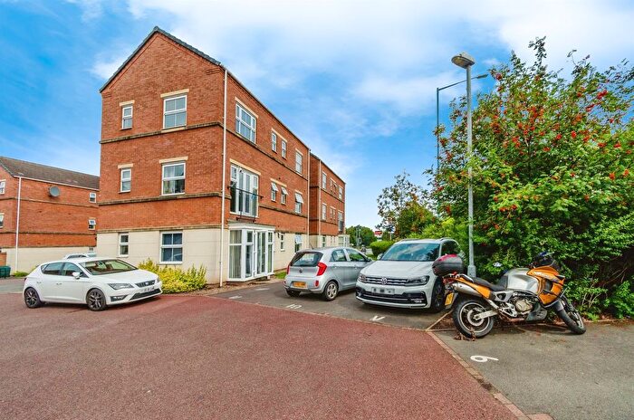 2 Bedroom Flat For Sale In Bagnalls Wharf, Wednesbury, WS10