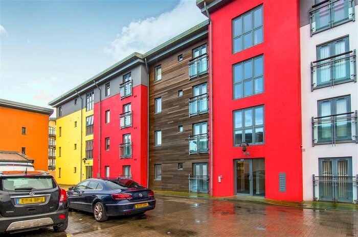 2 Bedroom Flat To Rent In Fishermans Way, Maritime Quarter, Swansea, SA1